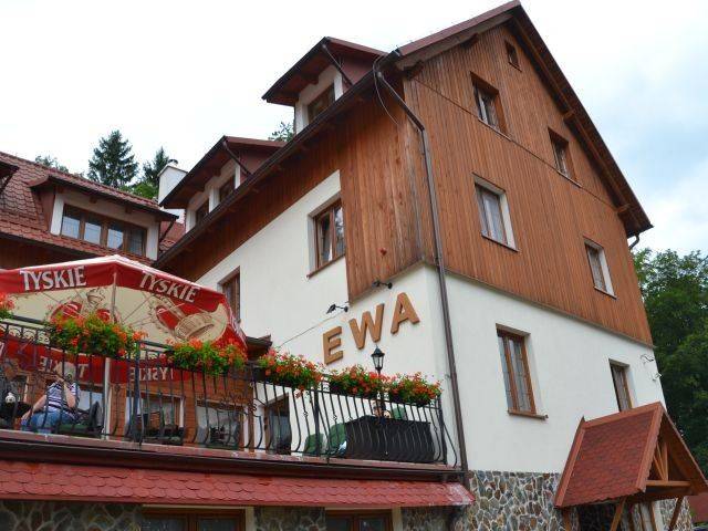 Hotel Ewa , ab 411 €