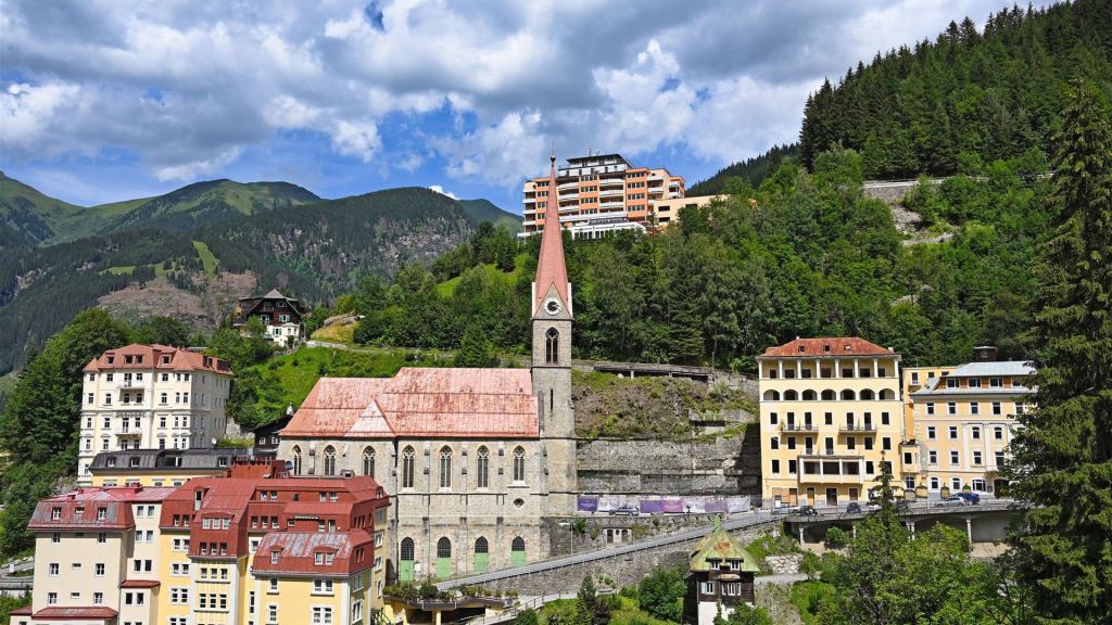 Bad Gastein, Ort im Sommer
