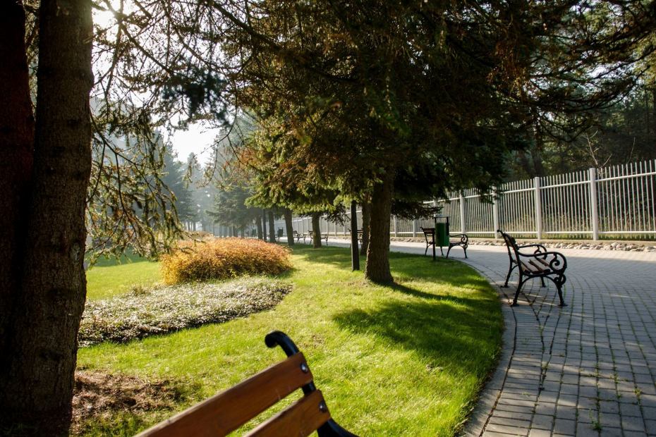 Kolberger Deep, Hotel Senator, Garten