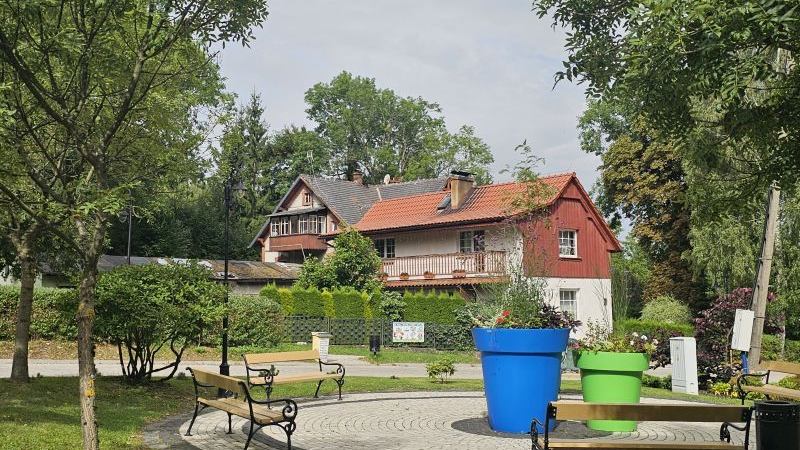 Bad Schwarzbach, Ort 2