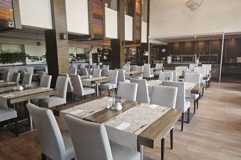 Bad Schwarzbach, Hotel Malinowy Dwor - Die Verpflegung