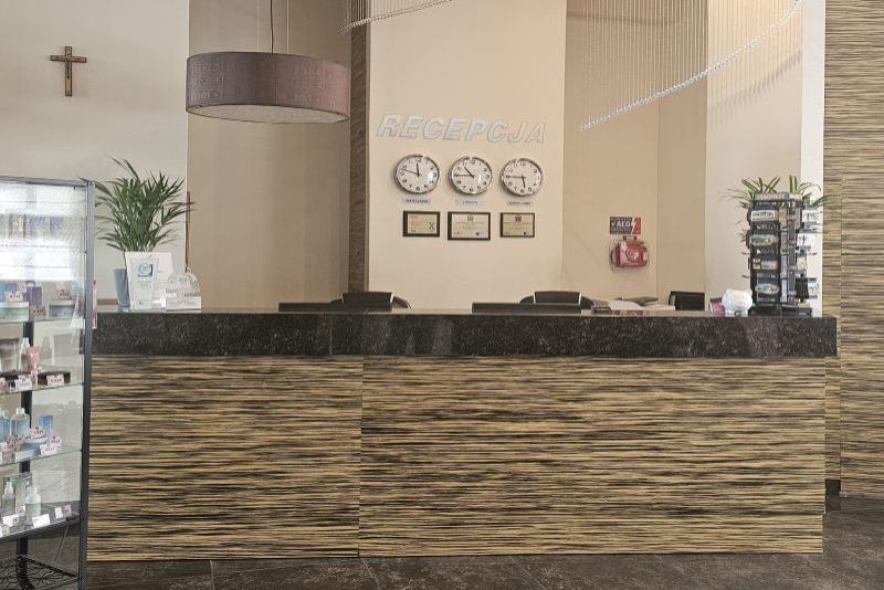 Bad Schwarzbach, Hotel Malinowy Dwor - Das Kurhotel
